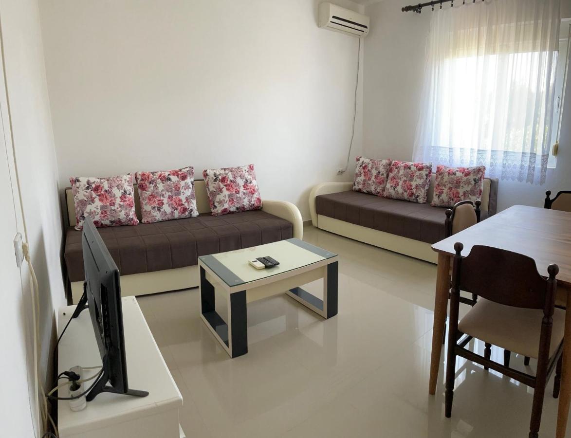 Rejhan Totti Ulcinj Exterior foto