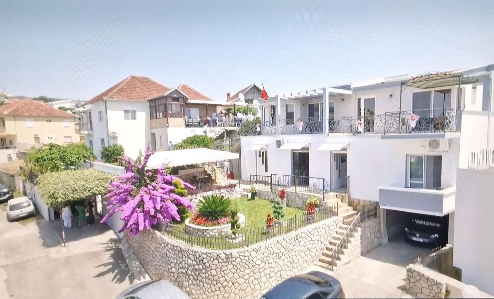 Rejhan Totti Ulcinj Exterior foto