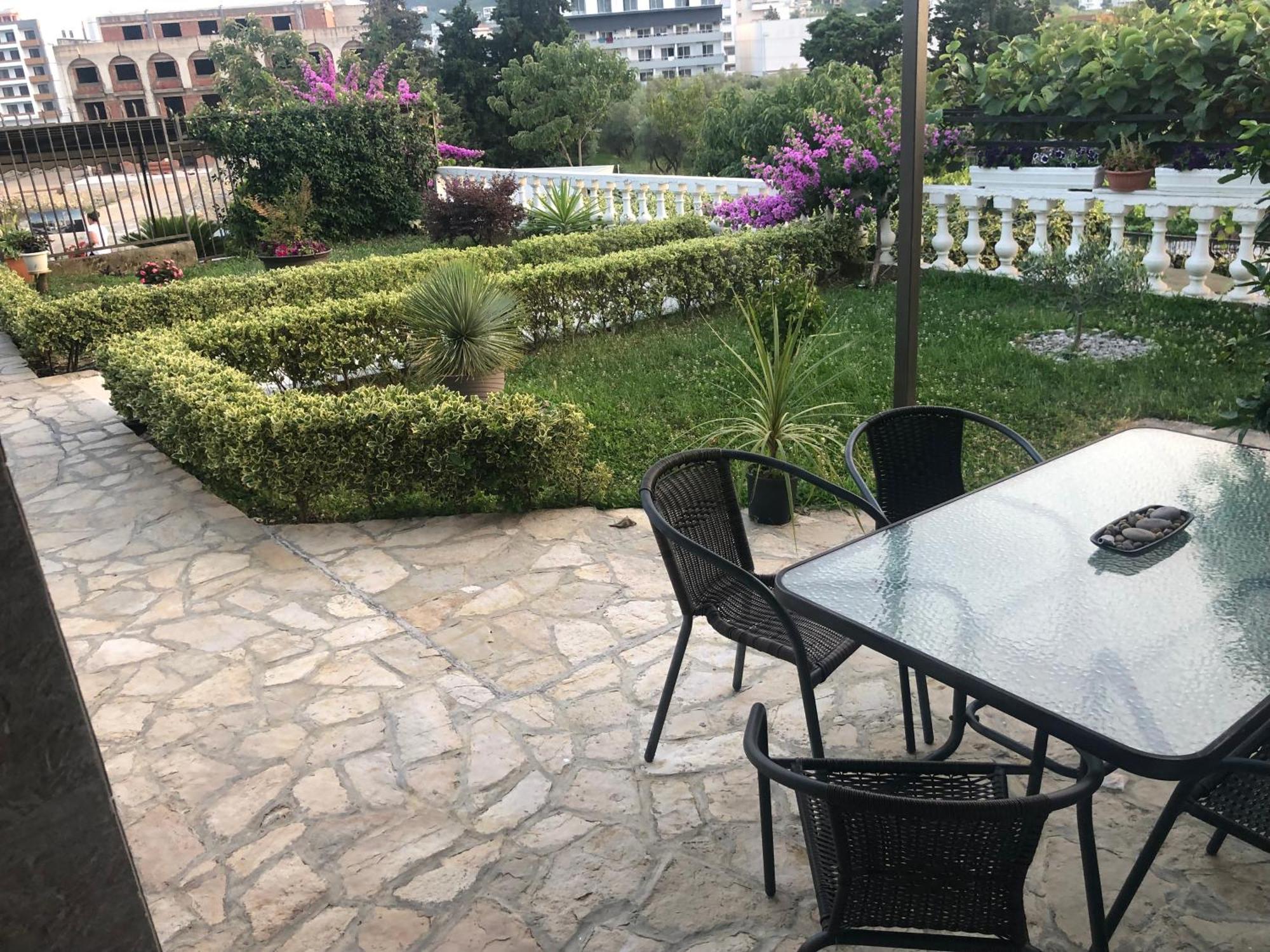Rejhan Totti Ulcinj Exterior foto