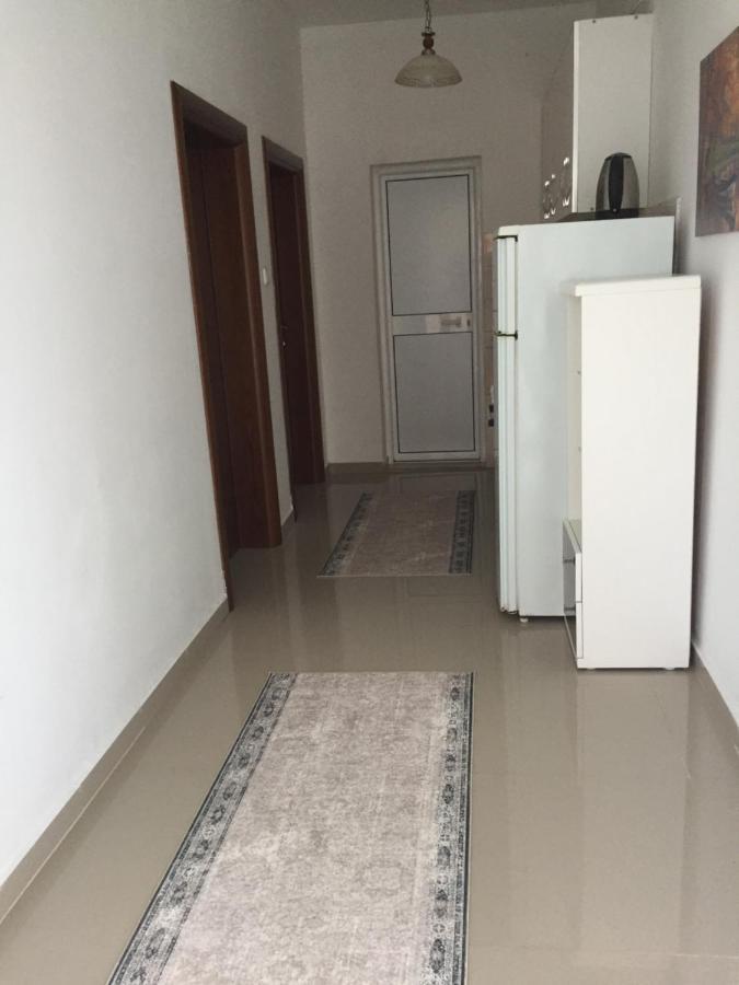 Rejhan Totti Ulcinj Exterior foto